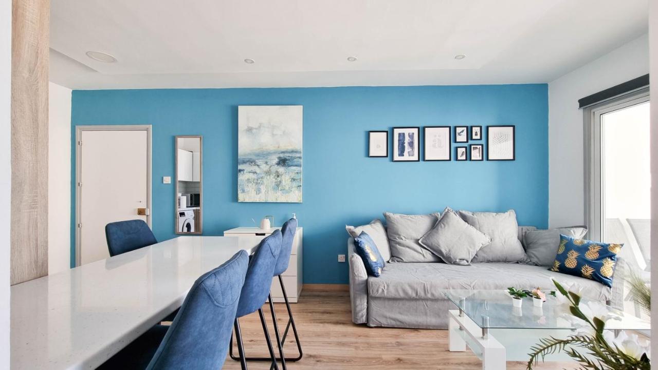 Apartmán Modern Retreat: 2br Stylish With Comfy Rooms! Smart Tv With 200mbps Internet *